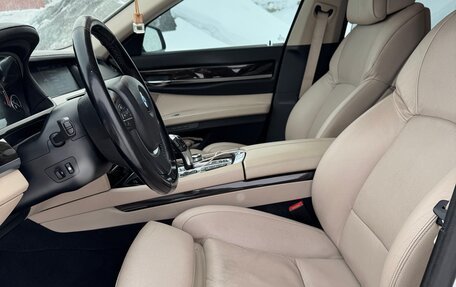 BMW 7 серия, 2012 год, 1 790 000 рублей, 15 фотография