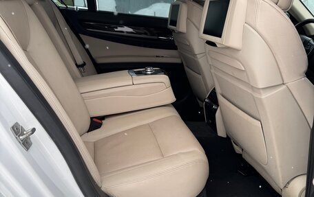 BMW 7 серия, 2012 год, 1 790 000 рублей, 22 фотография