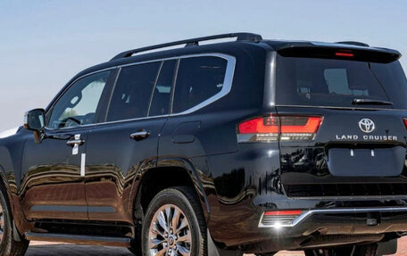 Toyota Land Cruiser, 2025 год, 13 450 000 рублей, 2 фотография