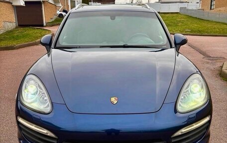 Porsche Cayenne III, 2011 год, 2 000 000 рублей, 2 фотография