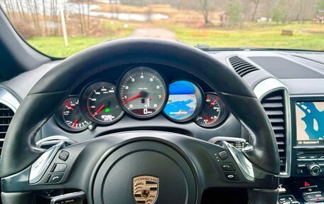 Porsche Cayenne III, 2011 год, 2 000 000 рублей, 13 фотография