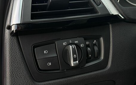 BMW 3 серия, 2018 год, 2 490 000 рублей, 13 фотография