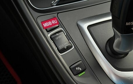 BMW 3 серия, 2018 год, 2 490 000 рублей, 16 фотография