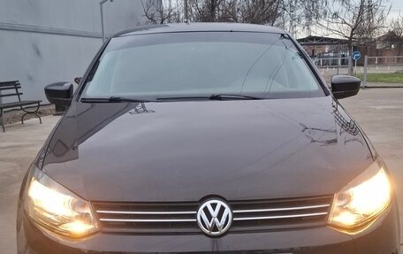 Volkswagen Polo VI (EU Market), 2013 год, 730 000 рублей, 1 фотография