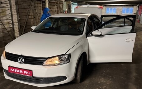 Volkswagen Jetta VI, 2014 год, 697 000 рублей, 1 фотография