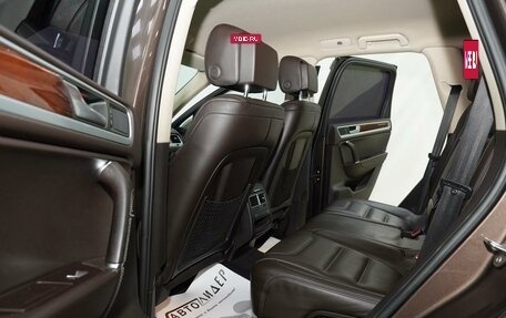 Volkswagen Touareg III, 2011 год, 1 595 000 рублей, 11 фотография