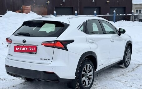 Lexus NX I, 2015 год, 2 990 000 рублей, 6 фотография