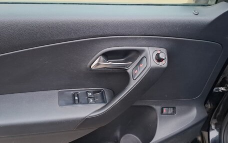 Volkswagen Polo VI (EU Market), 2013 год, 730 000 рублей, 10 фотография