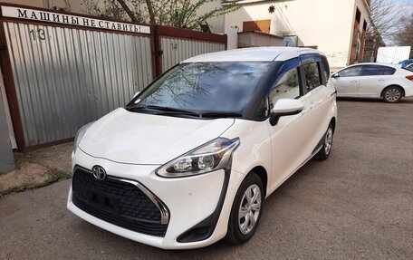 Toyota Sienta II, 2019 год, 1 480 000 рублей, 2 фотография