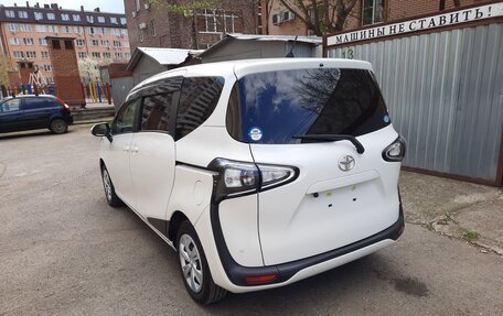 Toyota Sienta II, 2019 год, 1 480 000 рублей, 4 фотография