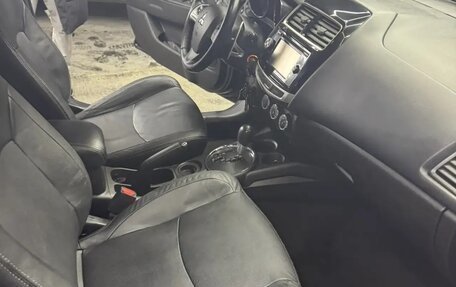 Mitsubishi ASX I рестайлинг, 2014 год, 1 350 000 рублей, 22 фотография