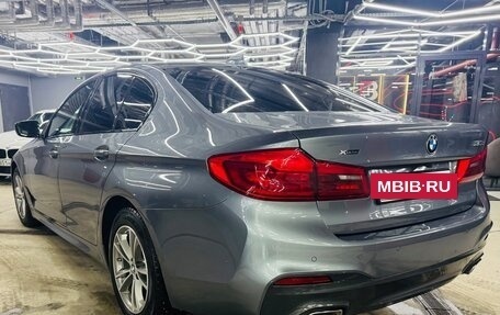 BMW 5 серия, 2019 год, 3 150 000 рублей, 17 фотография