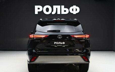 Toyota Highlander, 2025 год, 5 950 000 рублей, 4 фотография