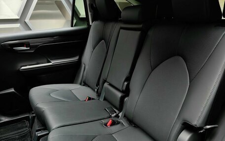Toyota Highlander, 2025 год, 5 950 000 рублей, 19 фотография