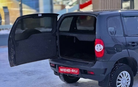 Chevrolet Niva I рестайлинг, 2018 год, 739 000 рублей, 4 фотография