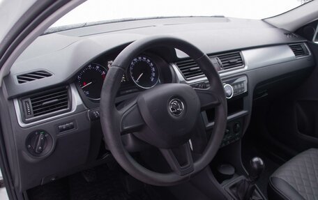 Skoda Rapid I, 2016 год, 890 000 рублей, 3 фотография