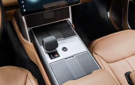 Land Rover Range Rover IV рестайлинг, 2025 год, 26 800 000 рублей, 10 фотография