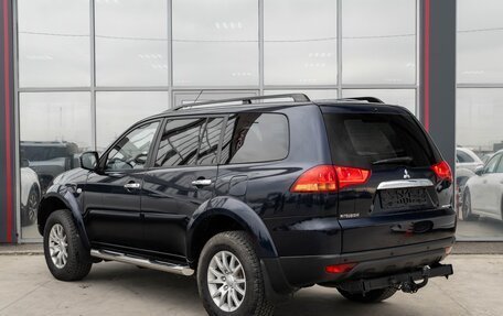 Mitsubishi Pajero Sport II рестайлинг, 2012 год, 1 590 000 рублей, 4 фотография