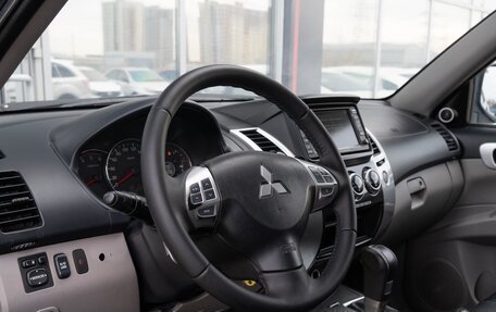 Mitsubishi Pajero Sport II рестайлинг, 2012 год, 1 590 000 рублей, 16 фотография