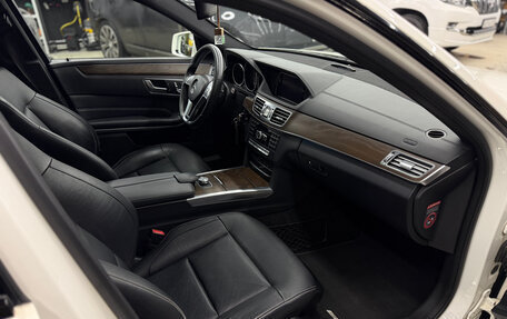 Mercedes-Benz E-Класс, 2014 год, 2 750 000 рублей, 23 фотография