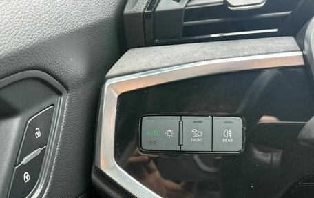 Audi Q3, 2021 год, 2 790 000 рублей, 14 фотография