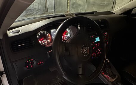 Volkswagen Jetta VI, 2014 год, 697 000 рублей, 7 фотография