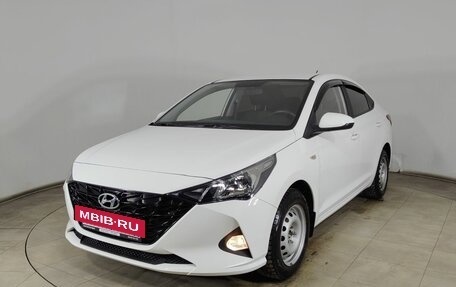 Hyundai Solaris II рестайлинг, 2022 год, 1 690 000 рублей, 3 фотография