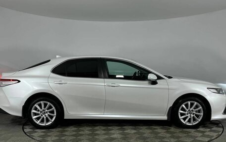 Toyota Camry, 2021 год, 3 690 000 рублей, 8 фотография