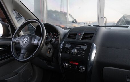 Suzuki SX4 II рестайлинг, 2013 год, 900 000 рублей, 11 фотография