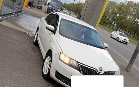 Skoda Rapid I, 2015 год, 650 000 рублей, 4 фотография