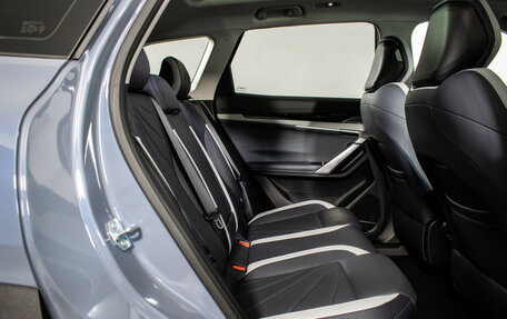 Geely Atlas, 2024 год, 2 960 000 рублей, 9 фотография