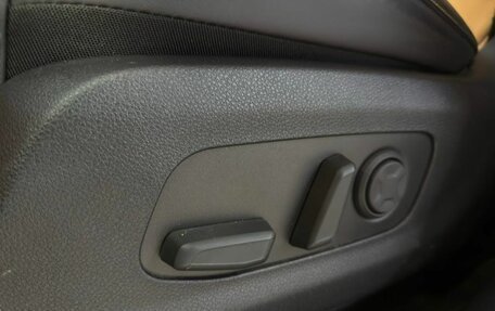 KIA Carnival, 2021 год, 4 800 000 рублей, 21 фотография