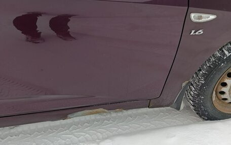 Hyundai Solaris II рестайлинг, 2011 год, 800 000 рублей, 5 фотография