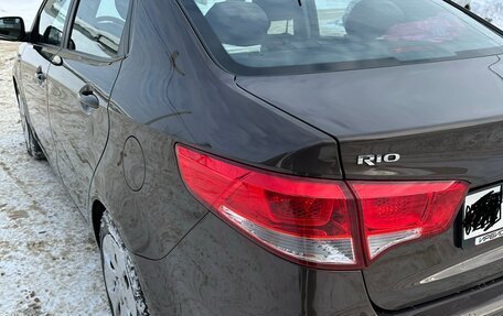 KIA Rio III рестайлинг, 2015 год, 1 350 000 рублей, 24 фотография