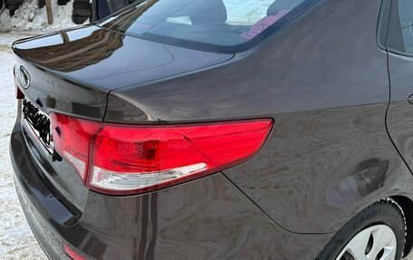 KIA Rio III рестайлинг, 2015 год, 1 350 000 рублей, 25 фотография