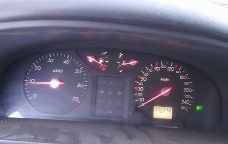 Renault Laguna II, 2003 год, 330 000 рублей, 8 фотография