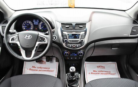 Hyundai Solaris II рестайлинг, 2015 год, 1 079 000 рублей, 10 фотография