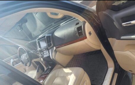 Toyota Land Cruiser 200, 2015 год, 3 900 000 рублей, 9 фотография