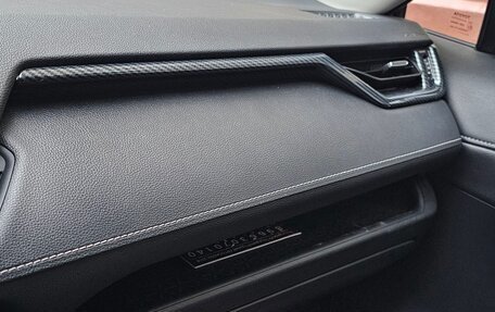 Toyota RAV4, 2020 год, 3 900 000 рублей, 9 фотография