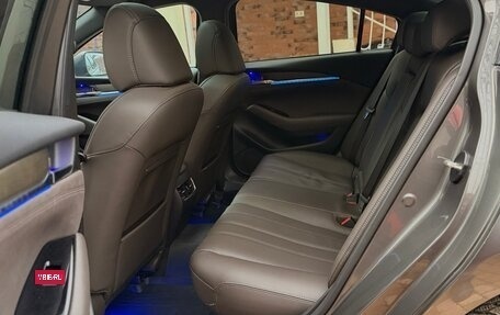 Mazda 6, 2019 год, 3 200 000 рублей, 15 фотография