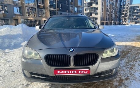 BMW 5 серия, 2013 год, 1 750 000 рублей, 2 фотография