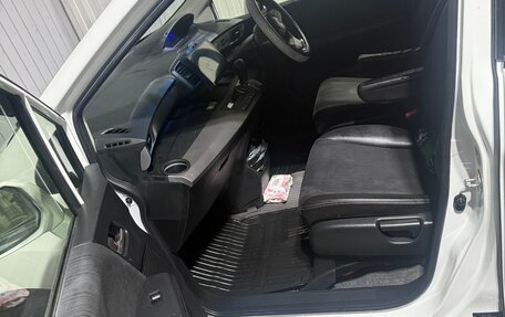 Honda Freed I, 2014 год, 1 300 000 рублей, 5 фотография