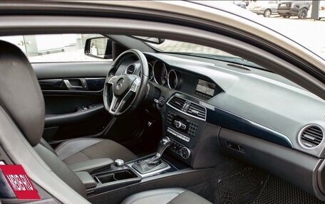 Mercedes-Benz C-Класс, 2012 год, 1 500 000 рублей, 6 фотография