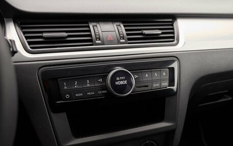 Skoda Rapid I, 2015 год, 890 000 рублей, 9 фотография