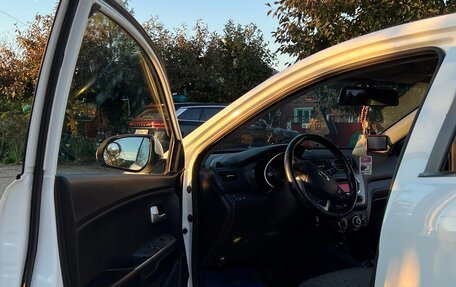 KIA Rio III рестайлинг, 2013 год, 800 000 рублей, 7 фотография