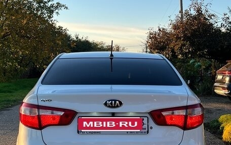 KIA Rio III рестайлинг, 2013 год, 800 000 рублей, 5 фотография