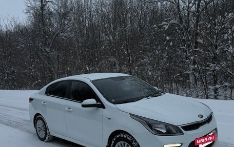 KIA Rio IV, 2020 год, 1 200 000 рублей, 6 фотография