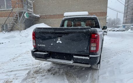 Mitsubishi L200, 2025 год, 5 500 000 рублей, 10 фотография