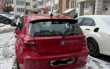 BMW 1 серия, 2008 год, 900 000 рублей, 3 фотография