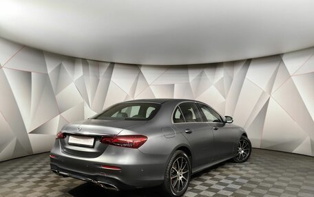 Mercedes-Benz E-Класс, 2022 год, 4 995 000 рублей, 2 фотография